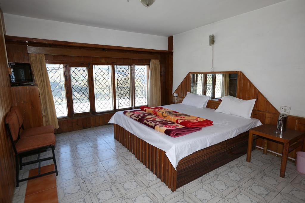 Hotel Ridge View Manāli Eksteriør bilde