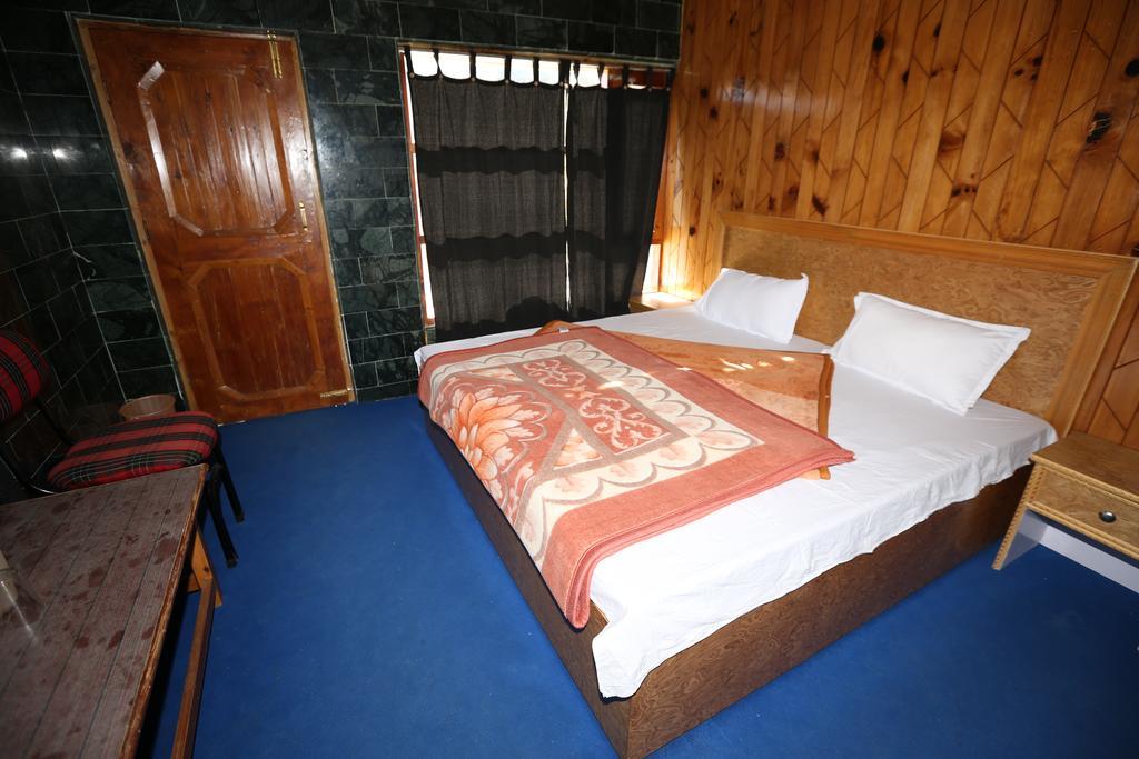 Hotel Ridge View Manāli Rom bilde