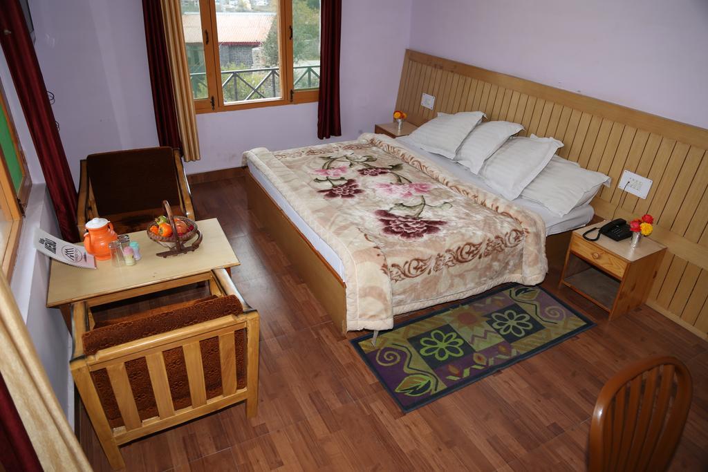Hotel Ridge View Manāli Rom bilde