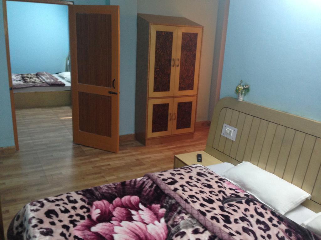 Hotel Ridge View Manāli Rom bilde