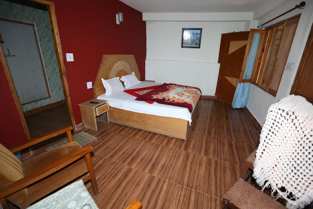 Hotel Ridge View Manāli Rom bilde