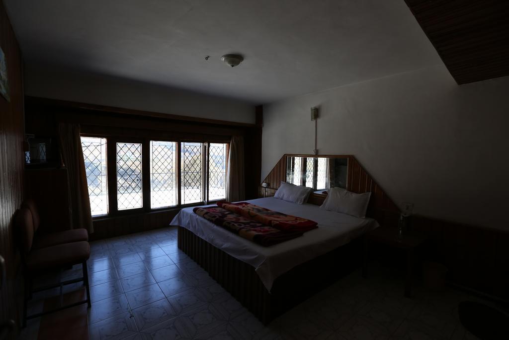 Hotel Ridge View Manāli Rom bilde